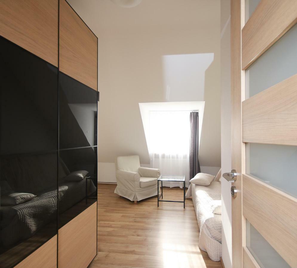 Pod Zamkiem 2 Sypialnie, Salon, 70 M, Komfort, Max 7 Os Apartment Люблин Екстериор снимка