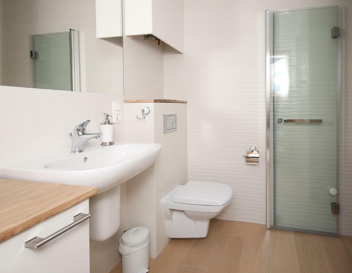 Pod Zamkiem 2 Sypialnie, Salon, 70 M, Komfort, Max 7 Os Apartment Люблин Екстериор снимка